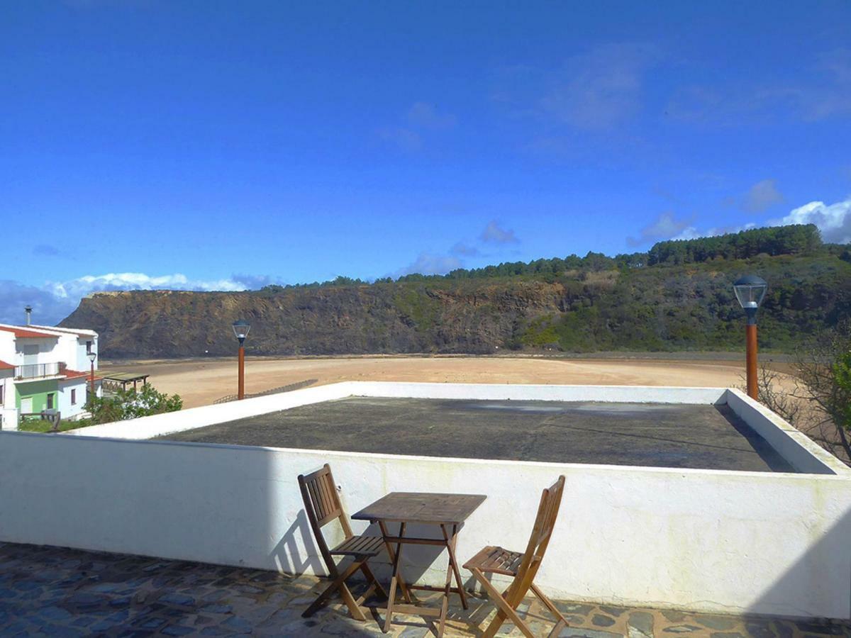 Pedra Dos Corvos Beach House Odeceixe Esterno foto